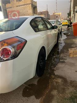 نیسان ئەلتیما